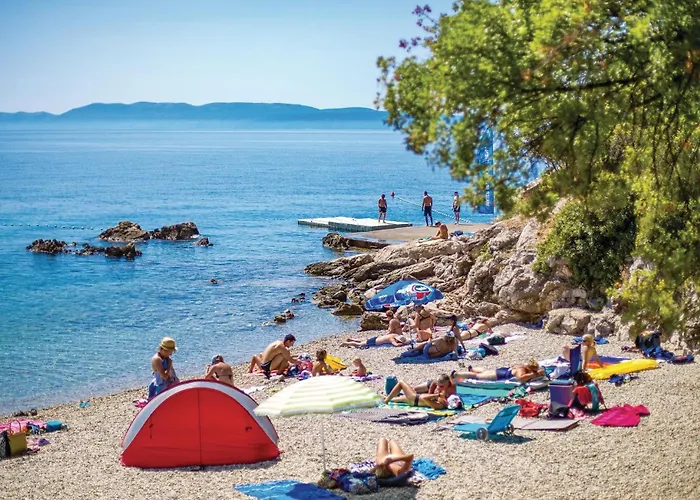 Awesome In Case de vacanță